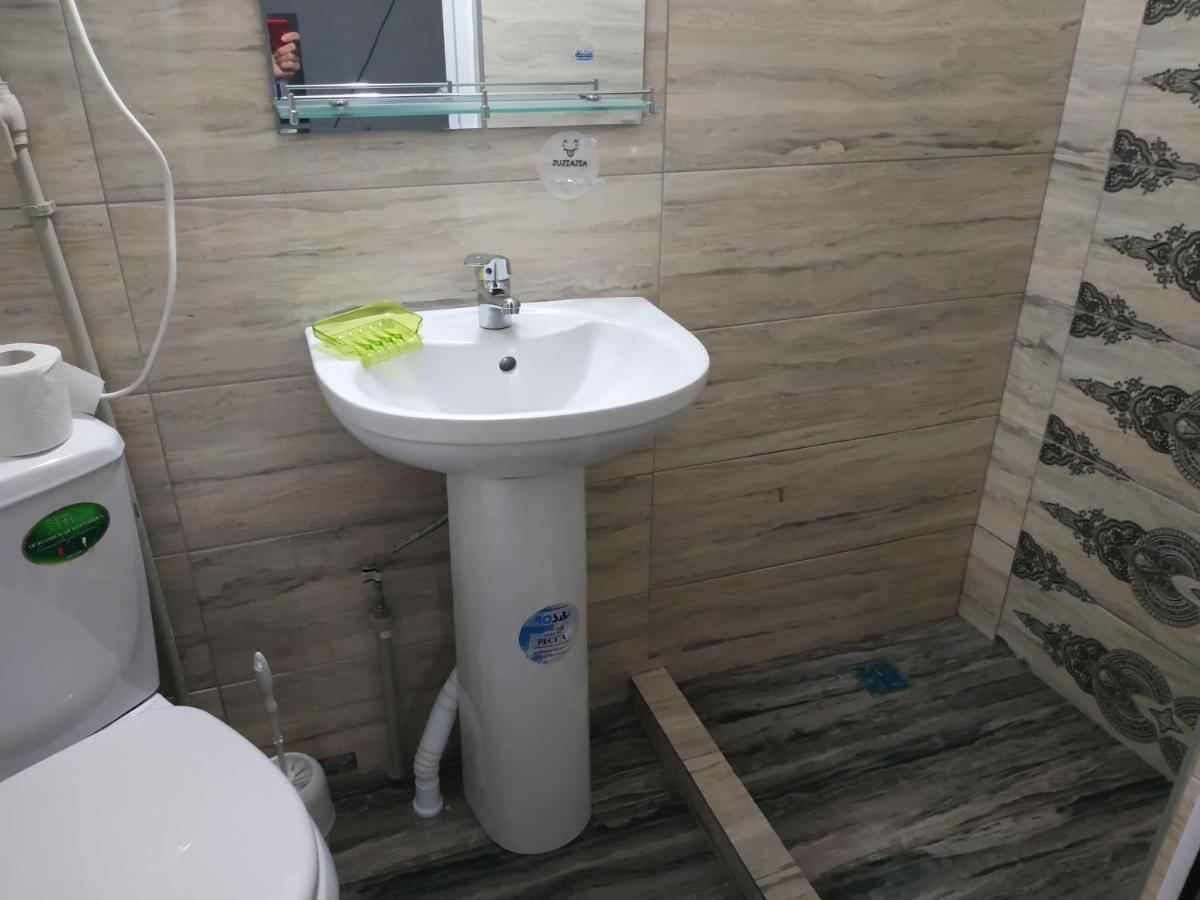 Guest House U Antoniny Gagra Esterno foto
